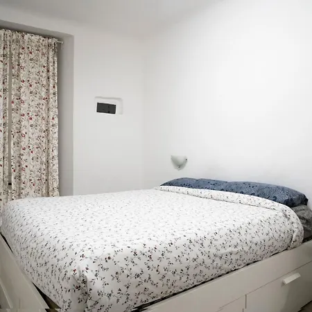 Appartamento House In Center 1 - Affitti Brevi Italia Genova