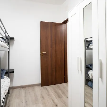 House In Center 1 - Affitti Brevi Italia Генуя