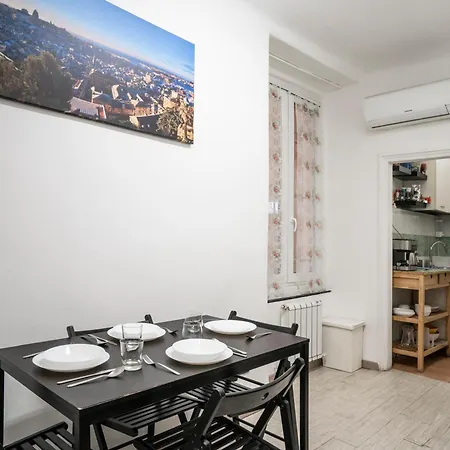 Appartamento House In Center 1 - Affitti Brevi Italia Genova